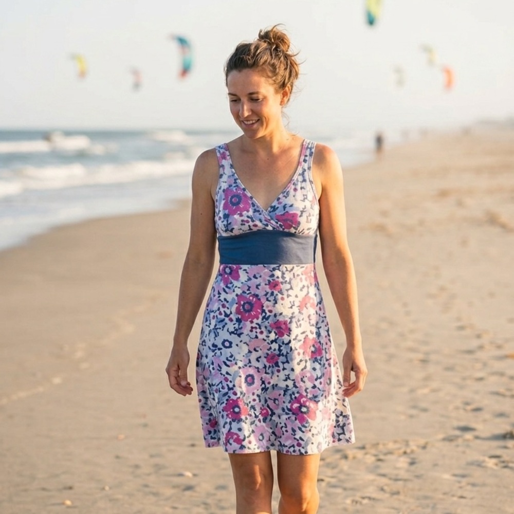 Patagonia Margot Dress | Organic Cotton | Small | Pink Blue Floral